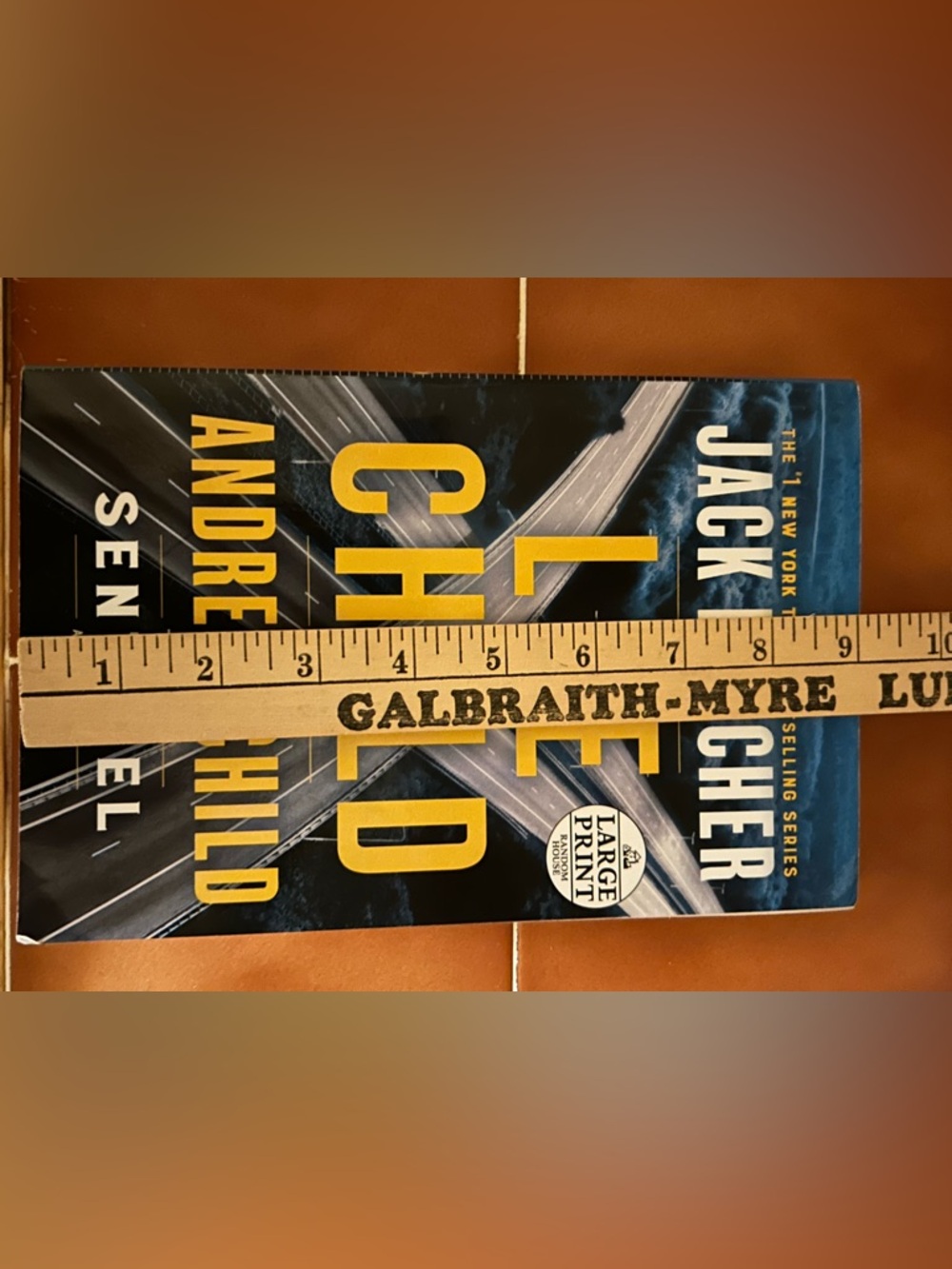 Large Print Jack Reacher Lee Child And Andrew Child The Sentinel Book Novel - Picture 4 of 6
